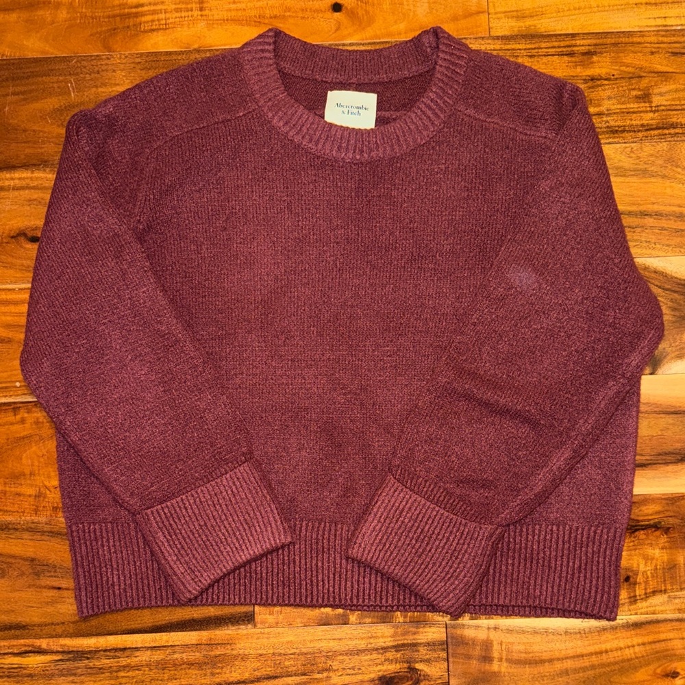 Abercrombie Madeline crew sweater burgundy size medium